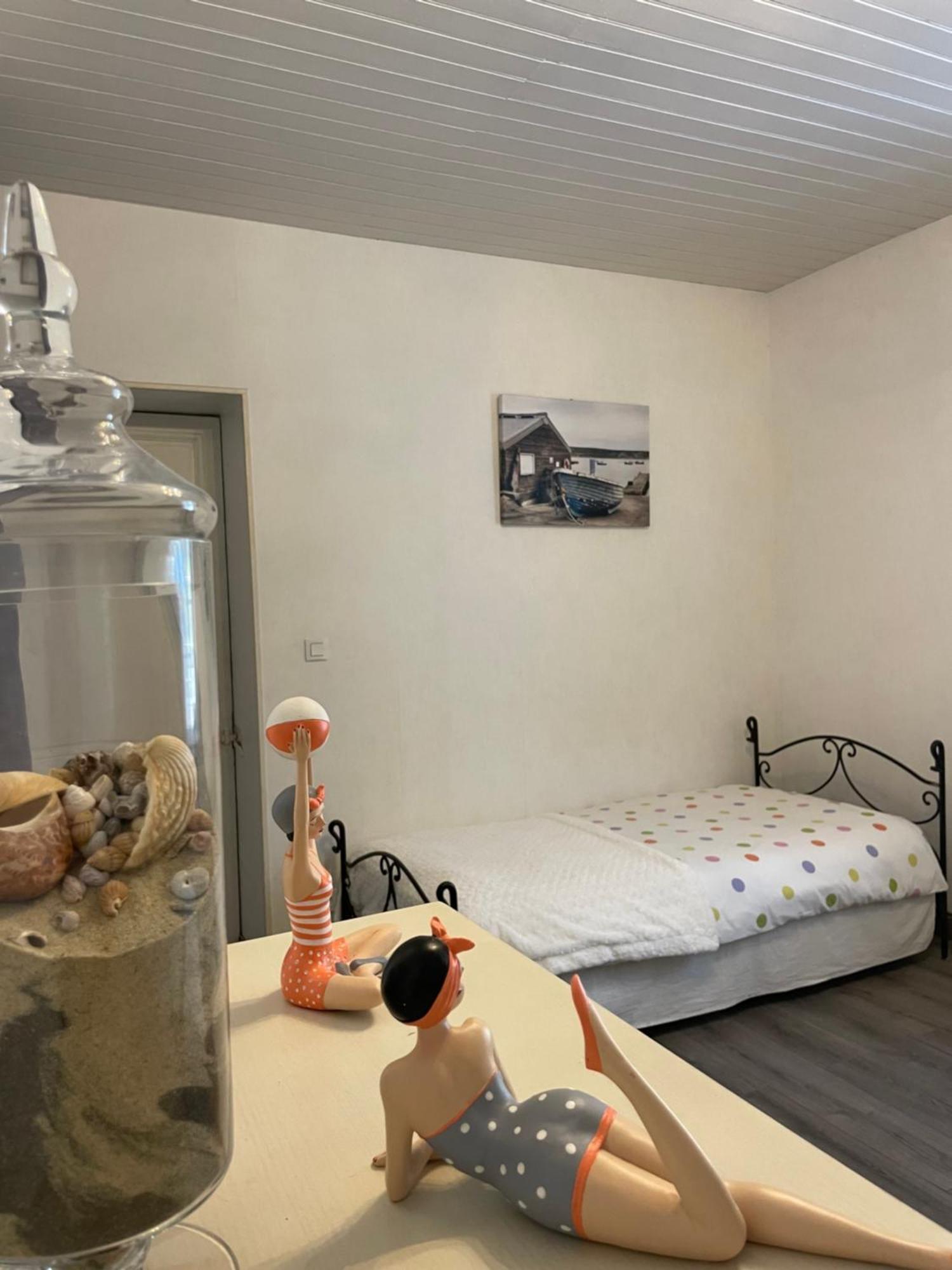 Bed and Breakfast L'Escale La Jarrie Экстерьер фото